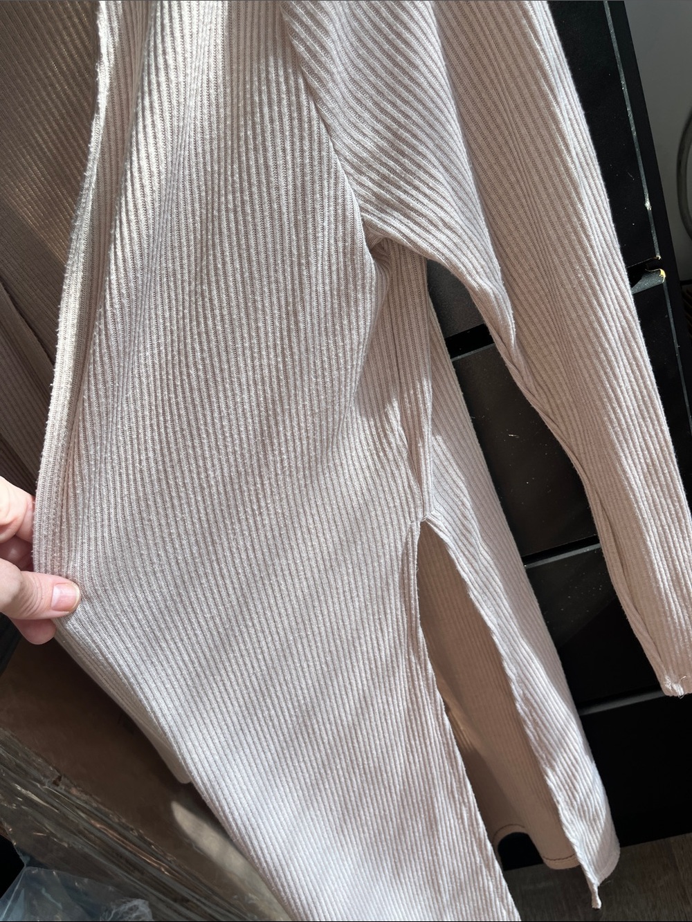 Women's Open-Front Ribbed Cardigan - Picture 3 of 3